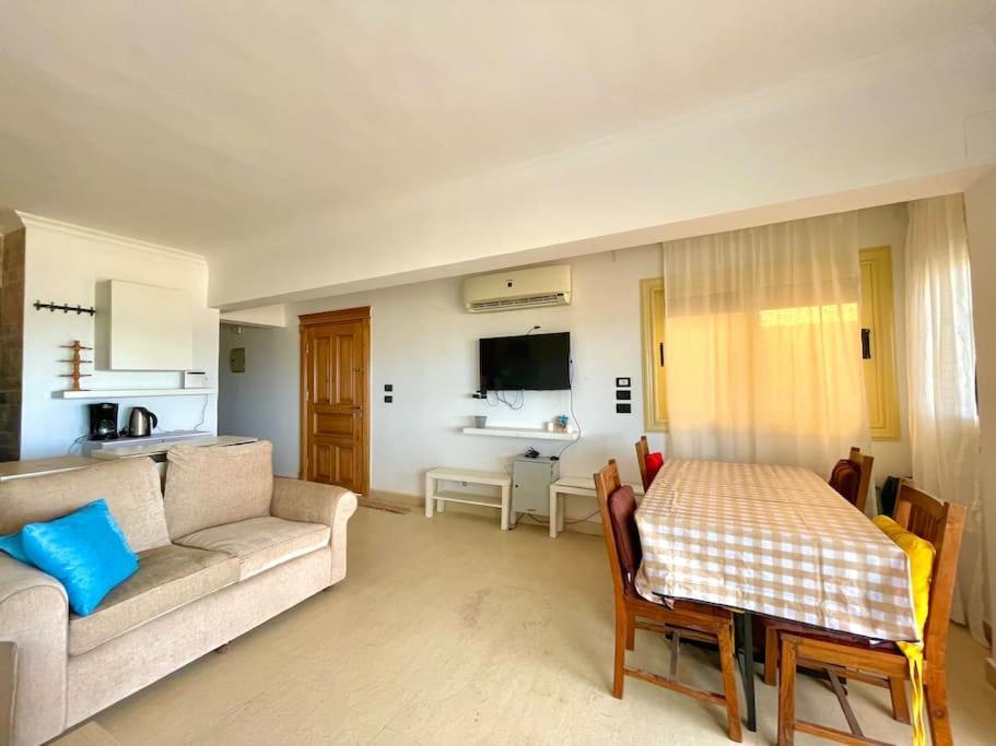 עיין סוחנה Breathtaking Luxury & Spacious Family 2-Bed 1St Row Seaview At Stella Seaview Sokhna מראה חיצוני תמונה