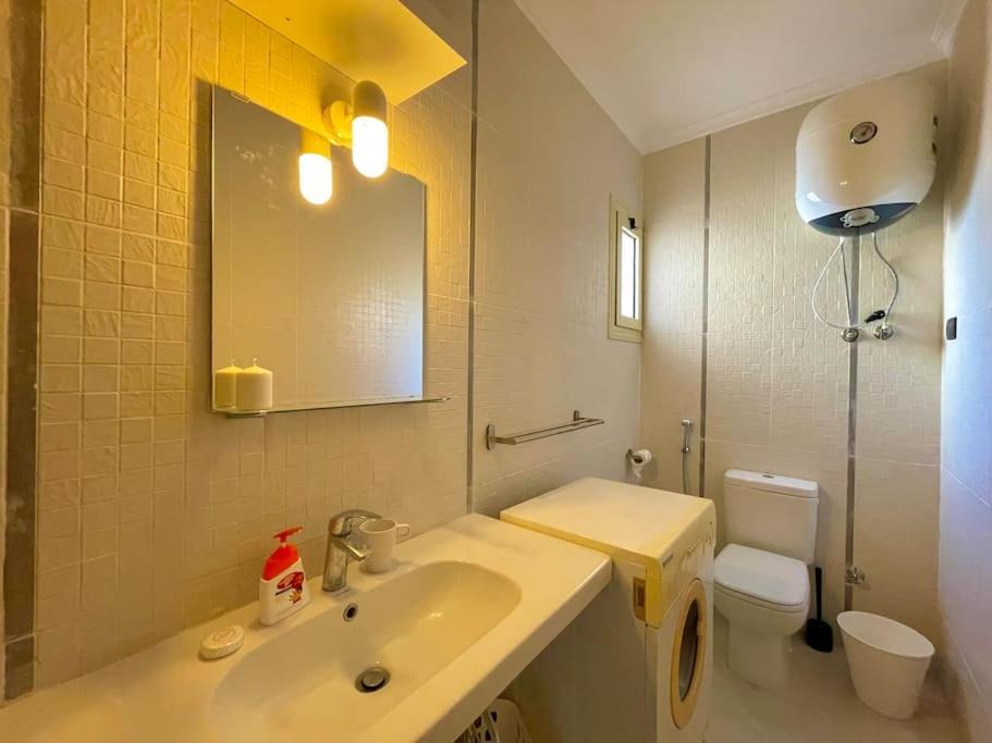 עיין סוחנה Breathtaking Luxury & Spacious Family 2-Bed 1St Row Seaview At Stella Seaview Sokhna מראה חיצוני תמונה