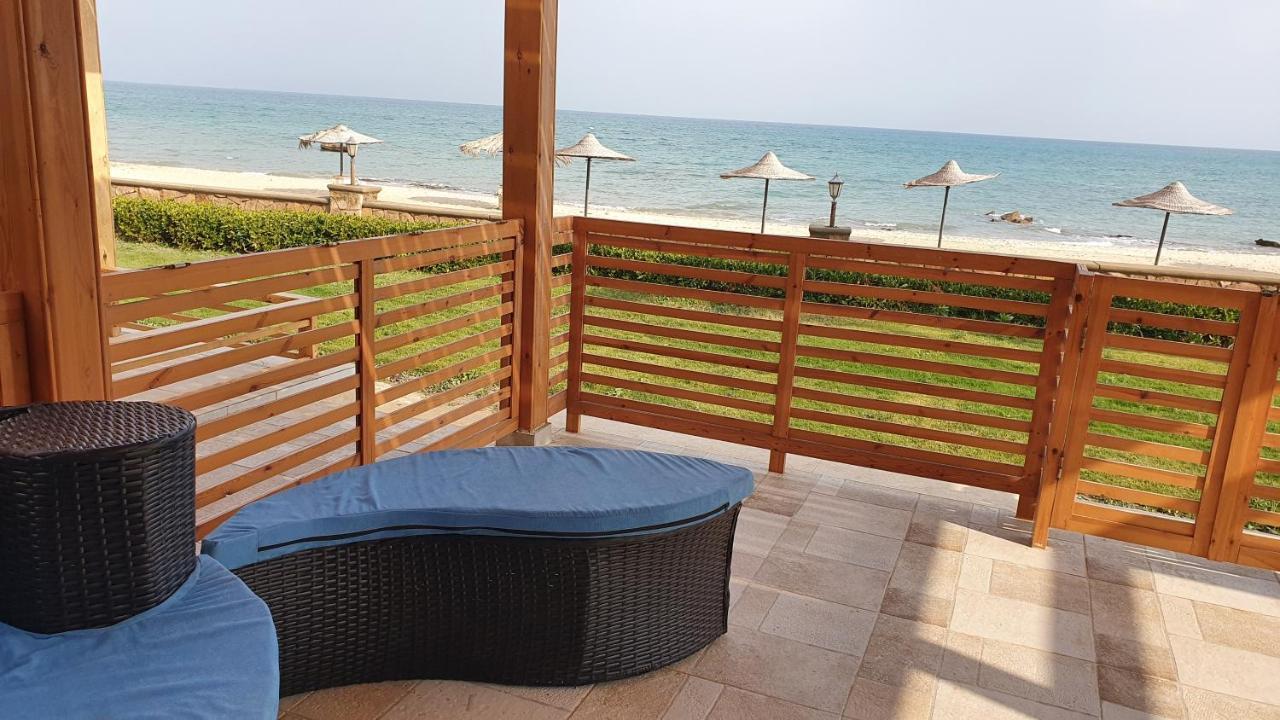 עיין סוחנה Breathtaking Luxury & Spacious 2-Bedroom 1St Row Direct Seaview At Stella Sea View Sokhna מראה חיצוני תמונה